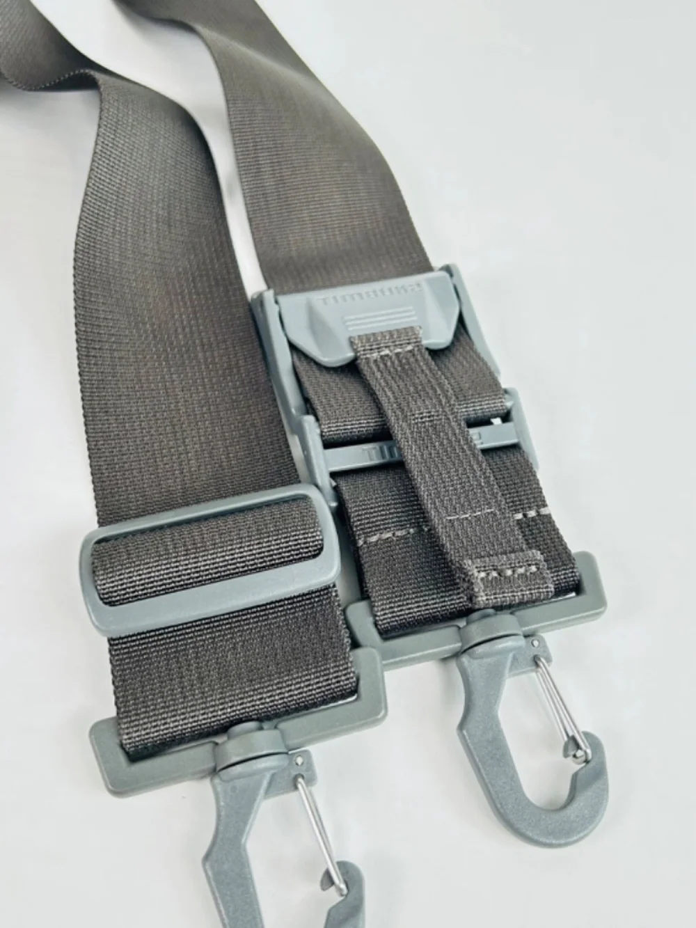 Like New Timbuk2 Command Messenger Bag Laptop Pockets Shoulder Strap